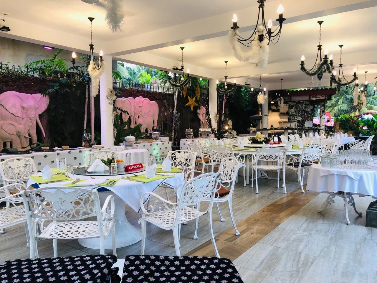 Ayubowan Swiss Lanka Bungalow Resort ベントータ エクステリア 写真